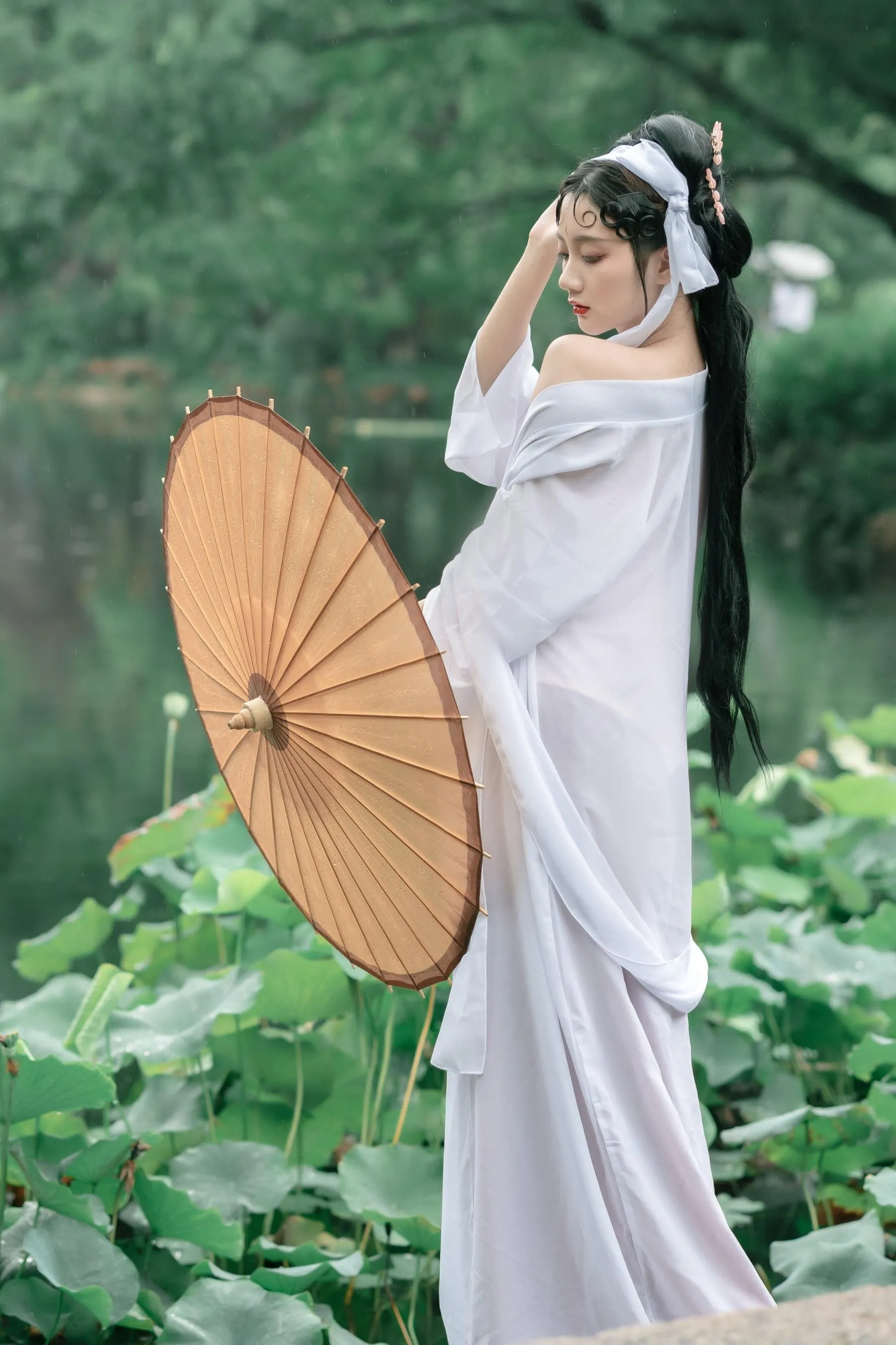 [艺图语] 2022.06.03  白蛇传奇 兔子Zzz不吃胡萝卜 [25P]插图8